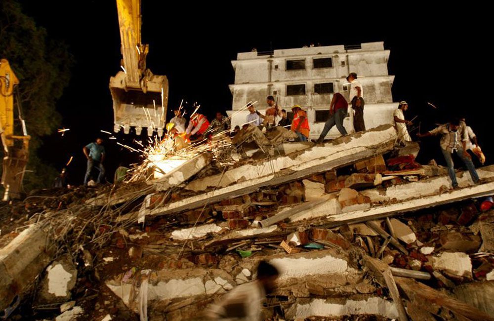 Thane Building Collapse, India @newsnation / Pinterest.com