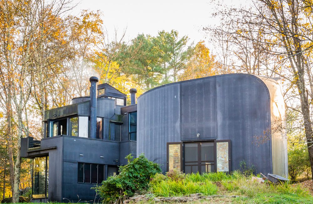 Julie Andrews' Rubber House @airbnb / Pinterest.com