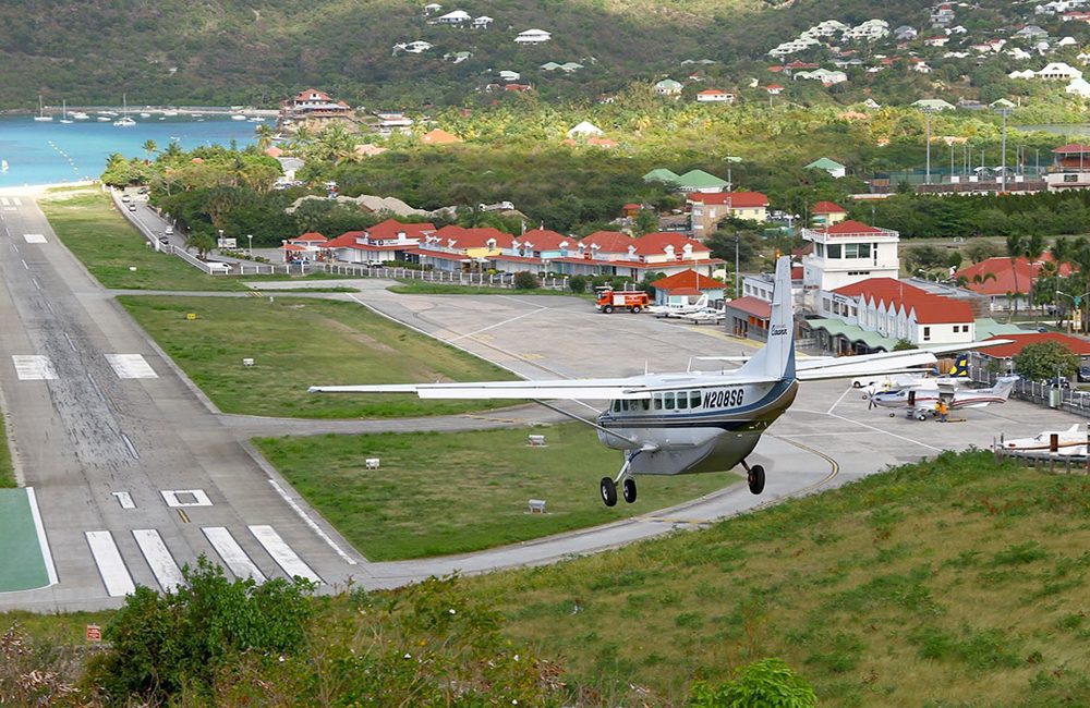 Gustaf III Airport - San Bartolomé ©Konstantin von Wedelstaedt / Wikimedia.org