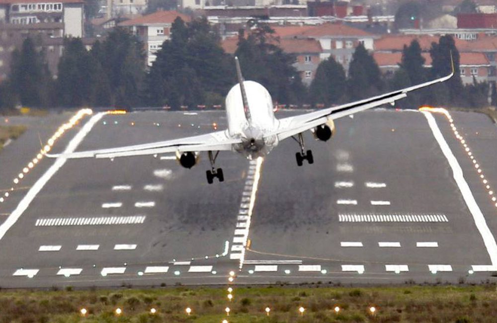 Bilbao Airport - Spain @hosteltur / Pinterest.com