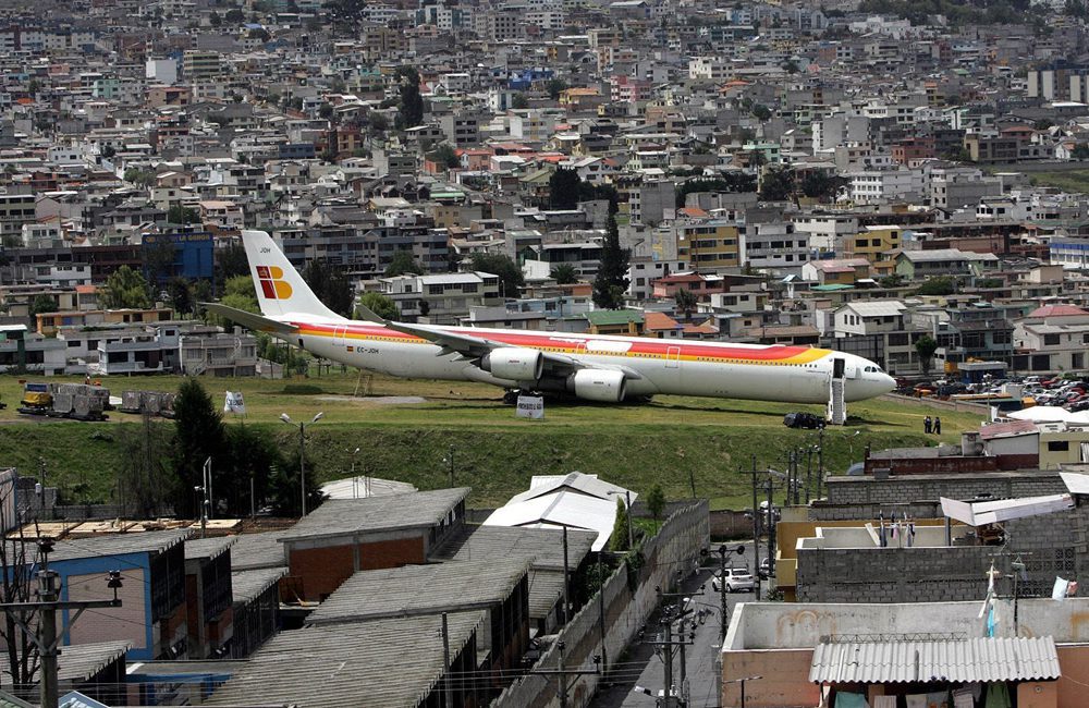 Congonhas Airport - São Paulo, Brazil @bola101 / Pinterest.com