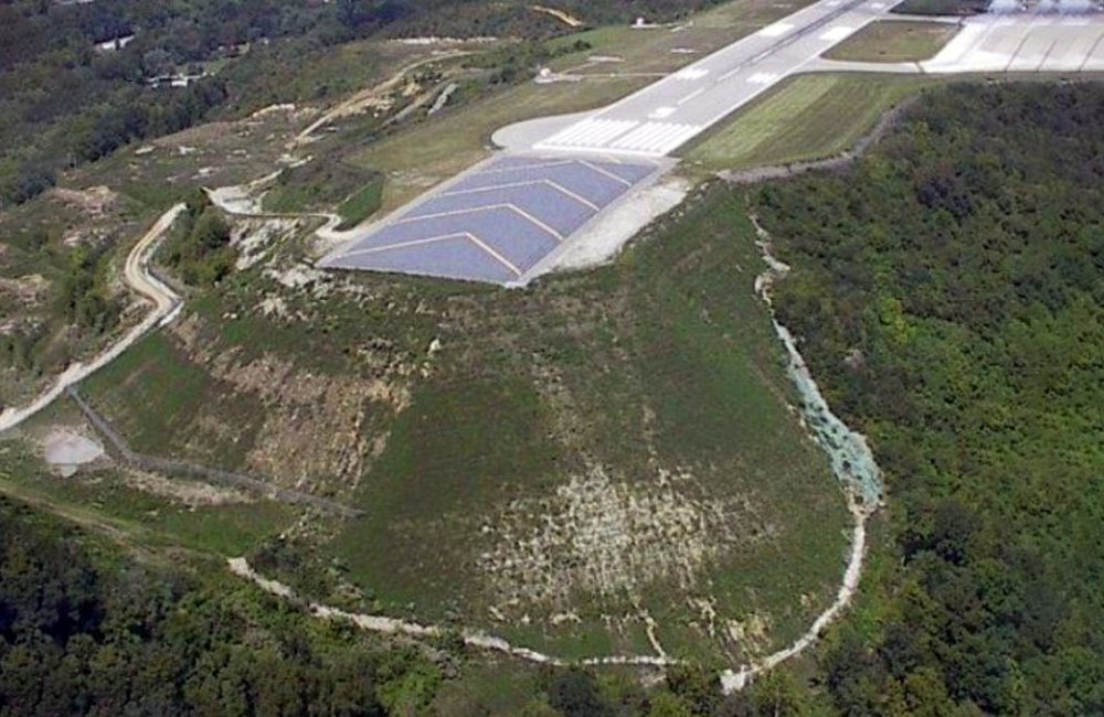 Yeager Airport - Charleston, USA @TripHobo / Pinterest.com