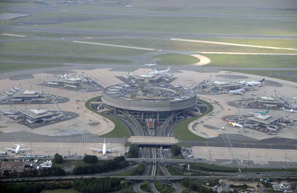 Charles de Gaulle Airport, France @ARGS_EVA / Twitter.com