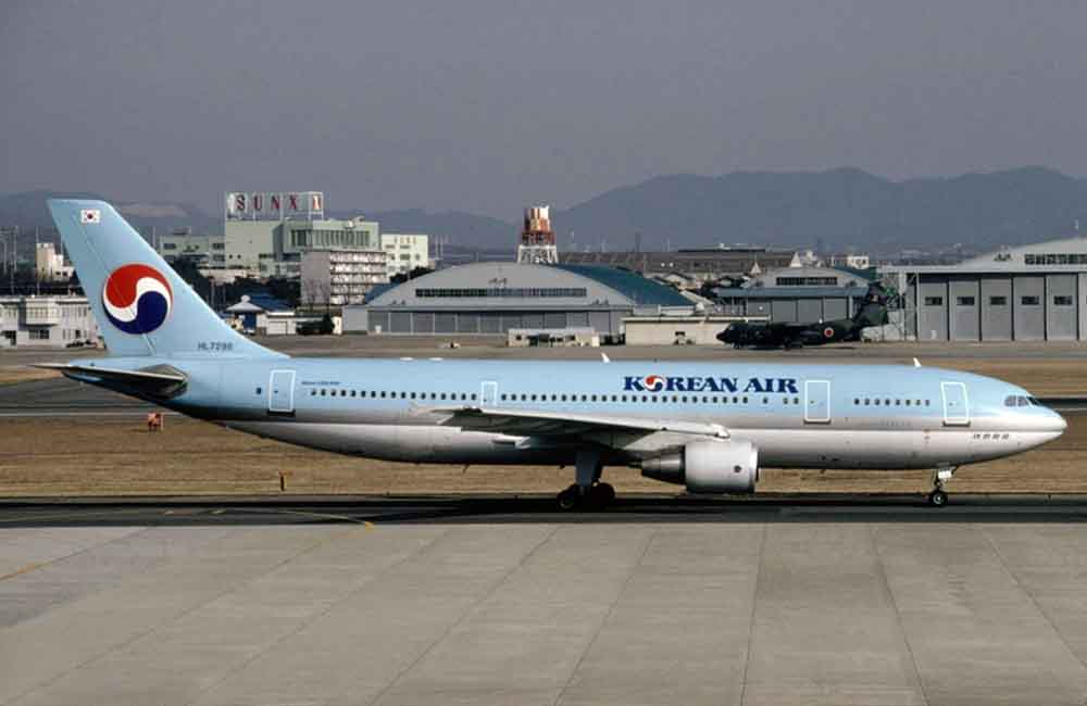 Jeju International Airport, South Korea @AirCrashMayday / Twitter.com