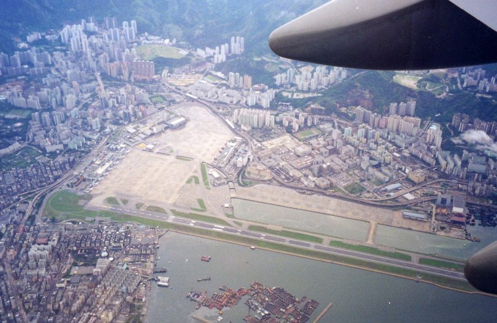 Kai Tak Airport - Hong Kong ©christian hanuise / Wikimedia.org