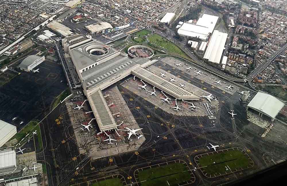 Mexico City International Airport, Mexico ©Edgor TovarVmzp85 / Wikimedia.org