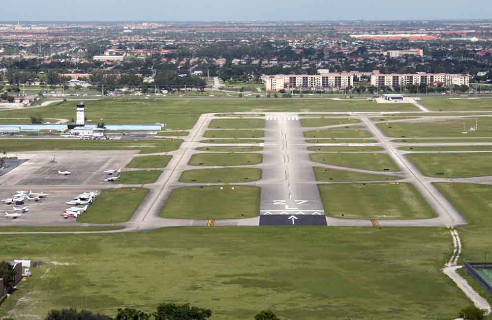 North Perry Airport, Florida, USA @westpalmjets / Pinterest.com