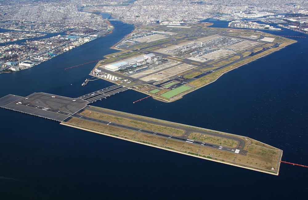 Tokyo Haneda Airport, Japan @vargaistvan944 / Pinterest.comTokyo Haneda Airport, Japan @vargaistvan944 / Pinterest.com