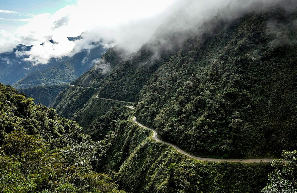 North Yungas Road, Bolivia @ParallelParkingInABurka / imgur.com