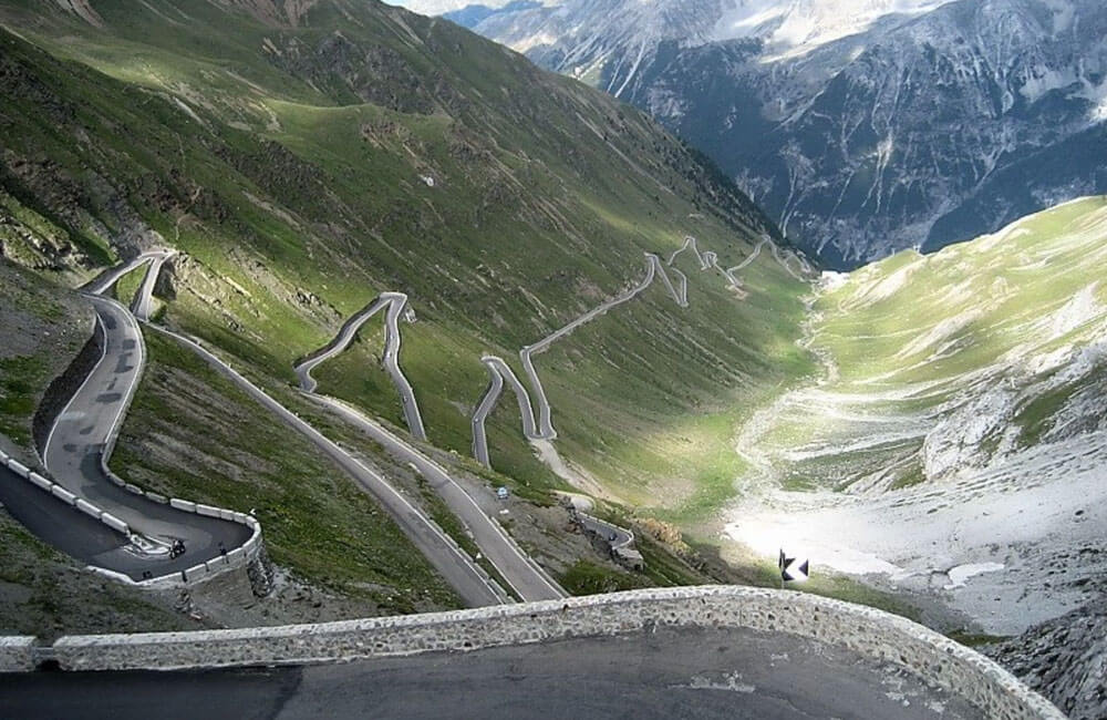 Susten Pass, Switzerland @Motorcycle Tourer / pinterest.com