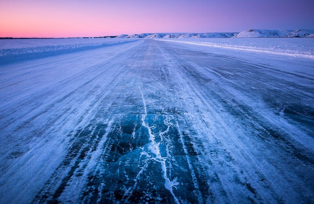 Tuktoyaktuk Winter Road, Canada @Matt Jacques / Twitter.com