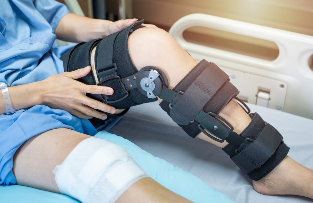 New ACL Repair Methods ©November27 / Shutterstock.com