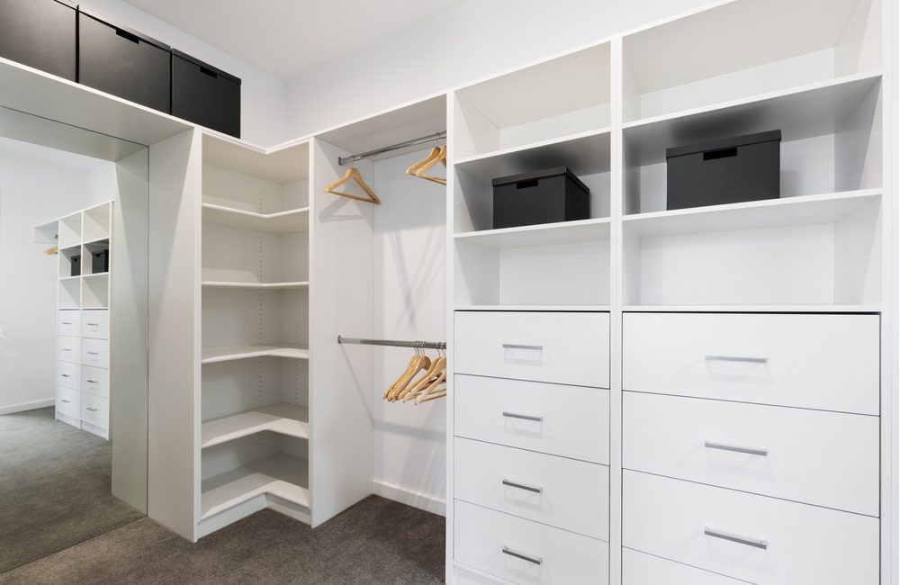 Walk-In Closet ©Jodie Johnson / Shutterstock.com