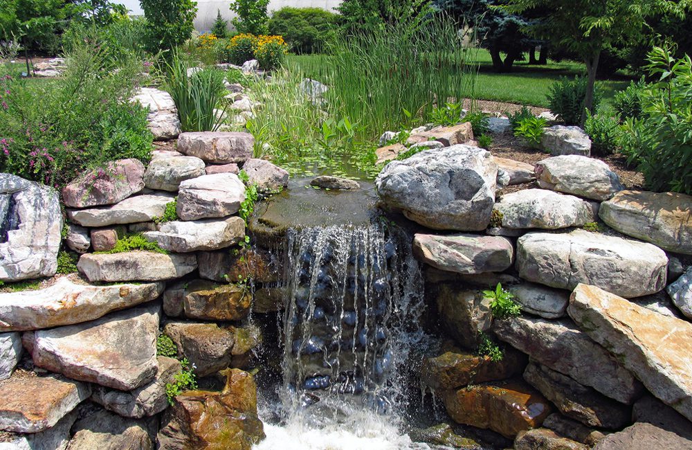 Water Features ©Chandanaroy / Shutterstock.com