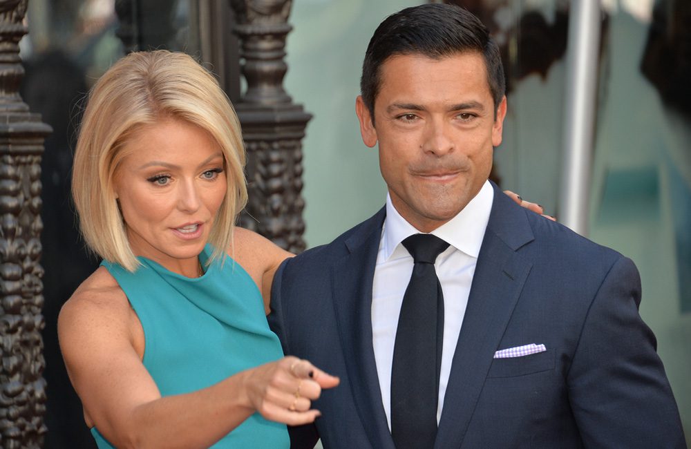 Kelly Ripa and Mark Consuelos ©Jaguar PS / Shutterstock.com