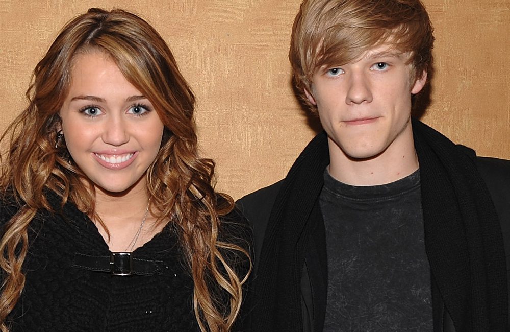 Miley Cyrus and Lucas Till @j14magazine / Pinterest.com