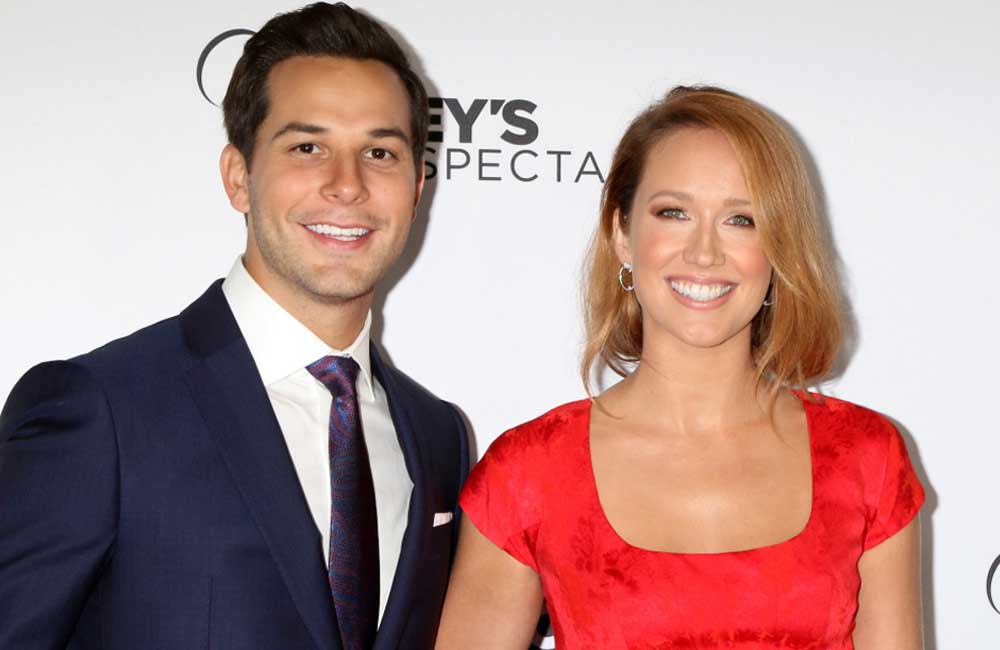 Skylar Astin & Anna Camp ©Kathy Hutchins / Shutterstock.com