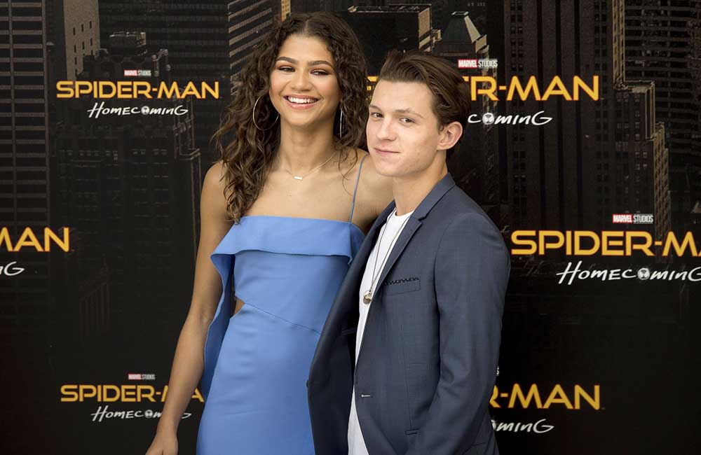 Zendaya and Tom Holland @yahoolifestyle / Pinterest.com